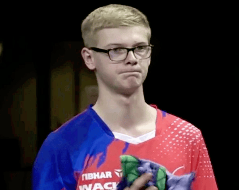 的联赛首胜 的联赛首胜